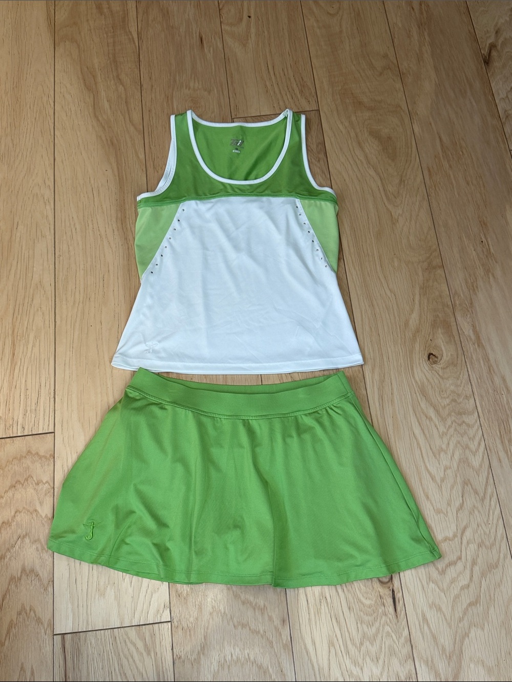 Tail Green and White Athletic Tank Top and Skort Set